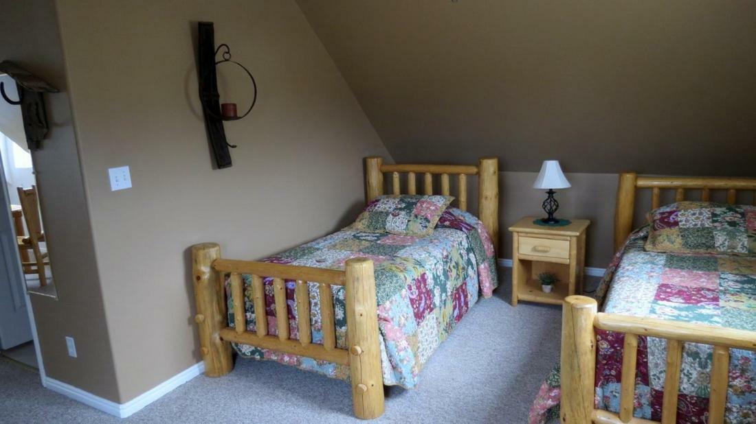 Bullberry Inn Bed & Breakfast トロピック エクステリア 写真